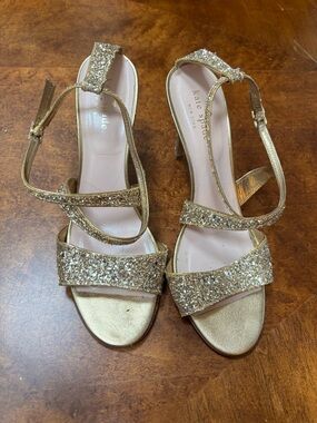 Kate Spade Women’s Gold Glitter Strappy Sandals size 9 B